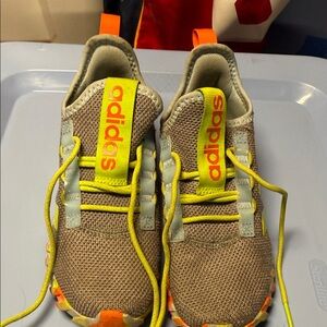 Adidas Kids Sneakers - Gray and Neon Yellow